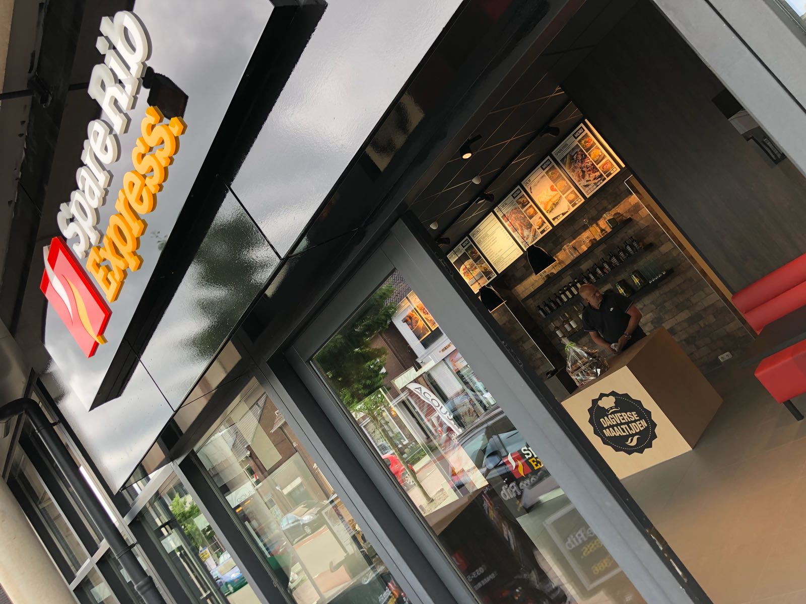 Ter overname Spare Rib Express To Go in Alphen aan den Rijn